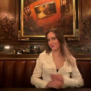 Meet your Posher, Maddie